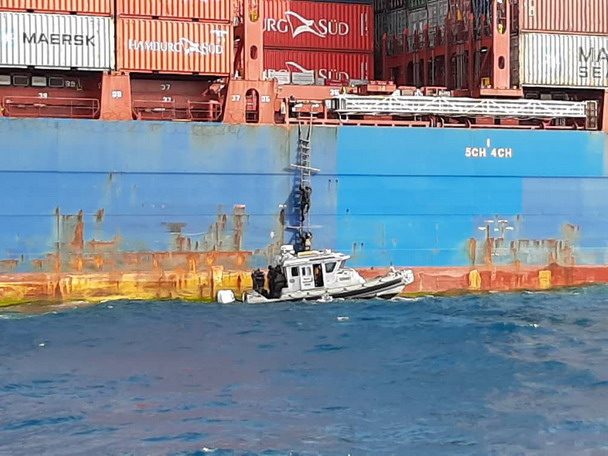 Bulker Nyon boarded by pirates off West Africa