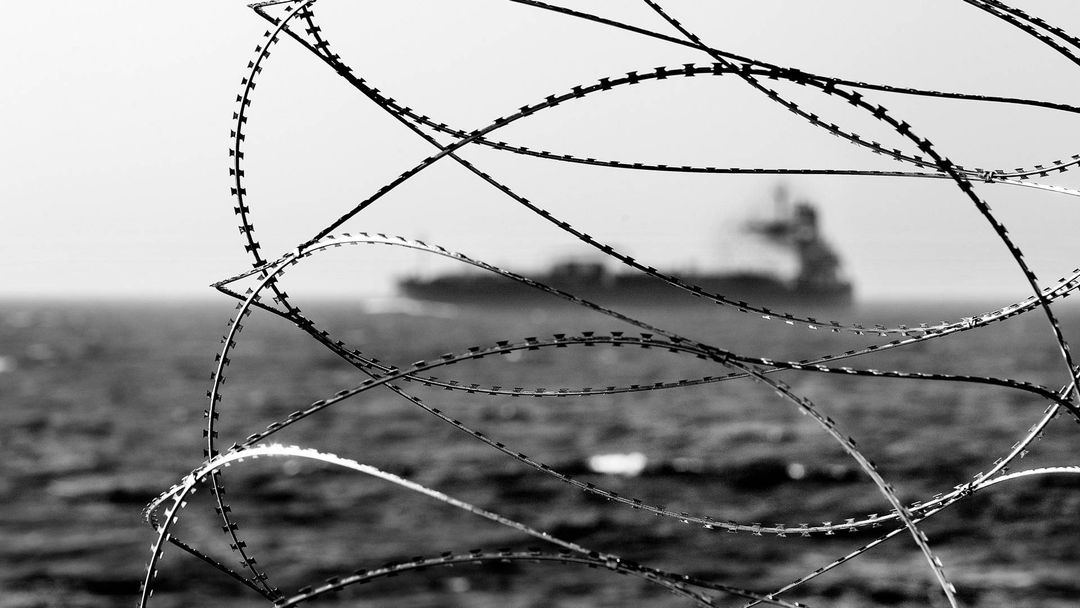 Shipowner has no contact with tanker boarded by pirates