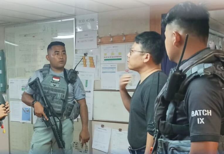 One Injured in Robbery Aboard Heavy Load Carrier Off Batam One Injured in Robbery Aboard Heavy Load Carrier Off Batam