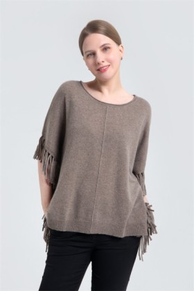 The Fringed Poncho, The Fringed Poncho