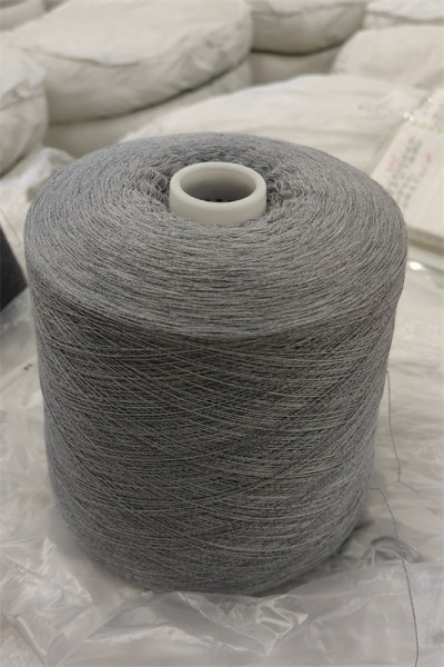 100%wool worsted yarn