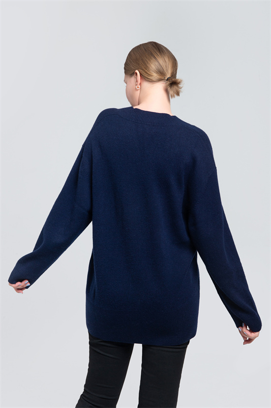 Women's wool cardigan