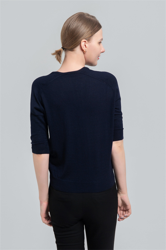 Fine gauge V-neck sweater