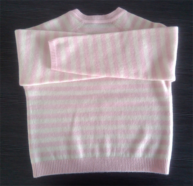 Children's stripe pullover