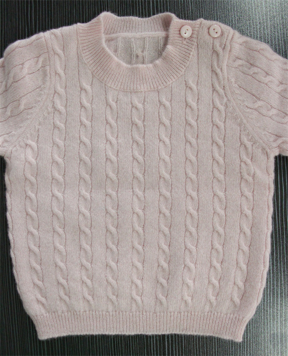 Children's cable knitted cashmere sweater Children's cable knitted cashmere sweater