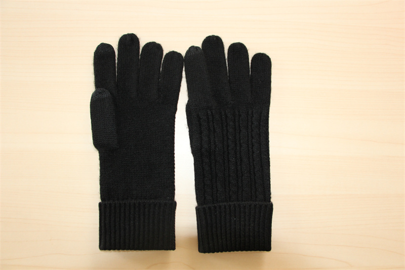 Cable knitted cashmere Telefingers Gloves