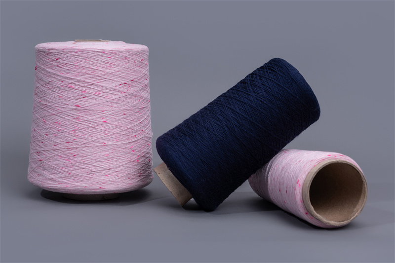 Pure cashmere woolen yarn
