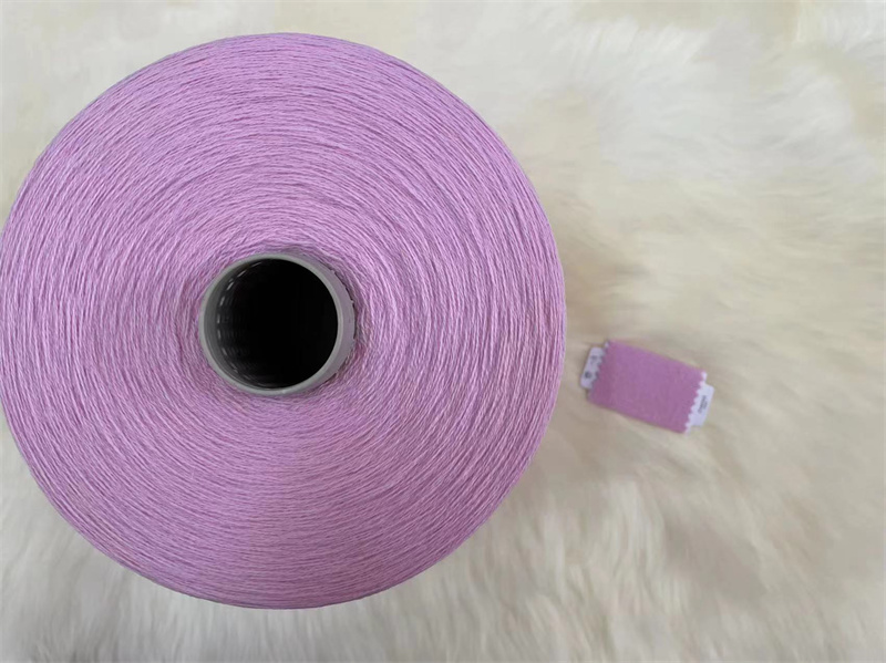 Pure cashmere woolen yarn