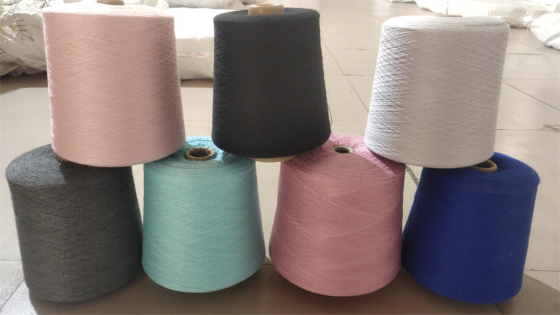 5545Cashmere silk worsted yarn