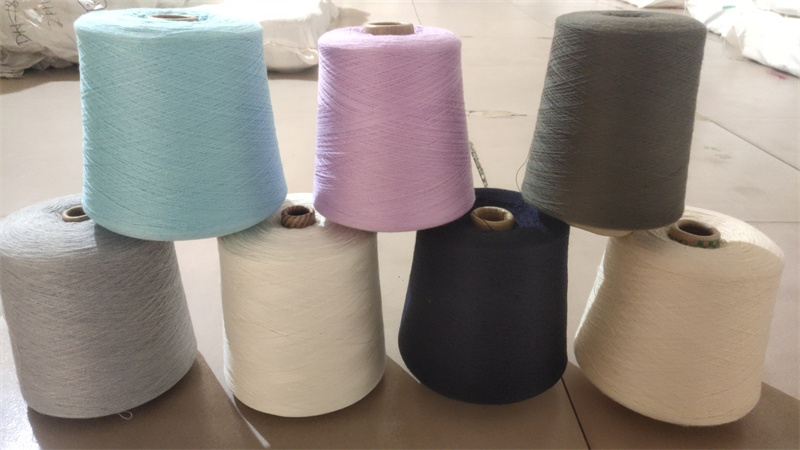 5545Cashmere silk worsted yarn