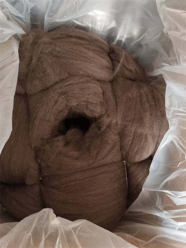 Yak Wool Tops Brown